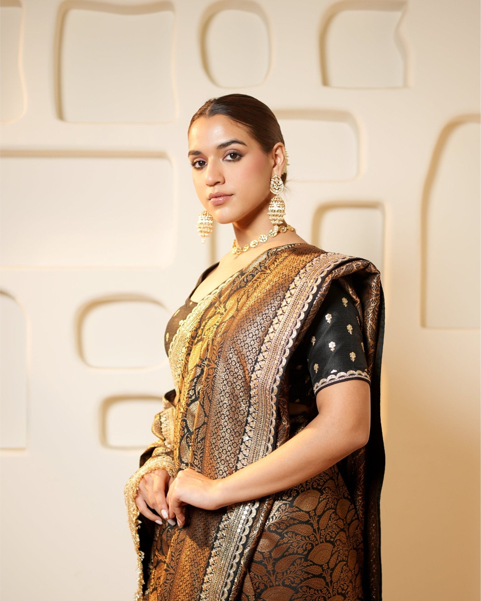 Saree Banarasi - Royal Black / Gold - Mayura Kumar