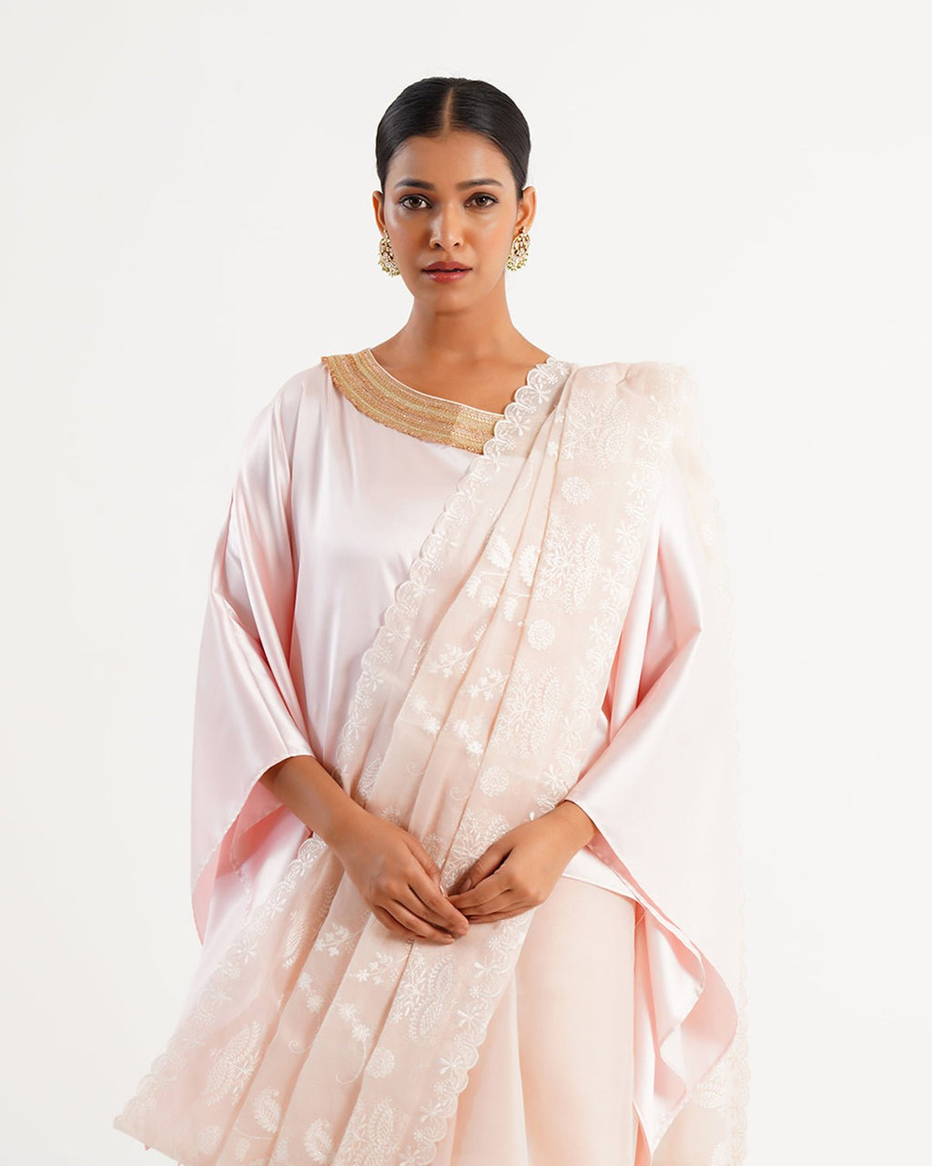 Saree Chikankari - Salmon Pink / Ivory / Gold - Mayura Kumar