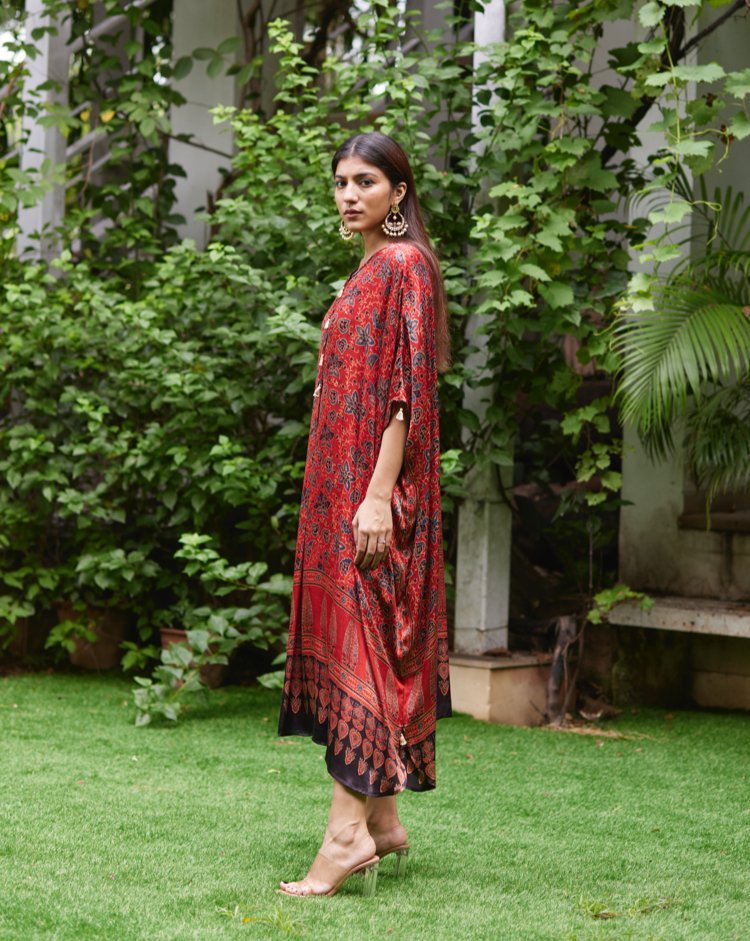 Kaftan - Red/Black - Mayura Kumar