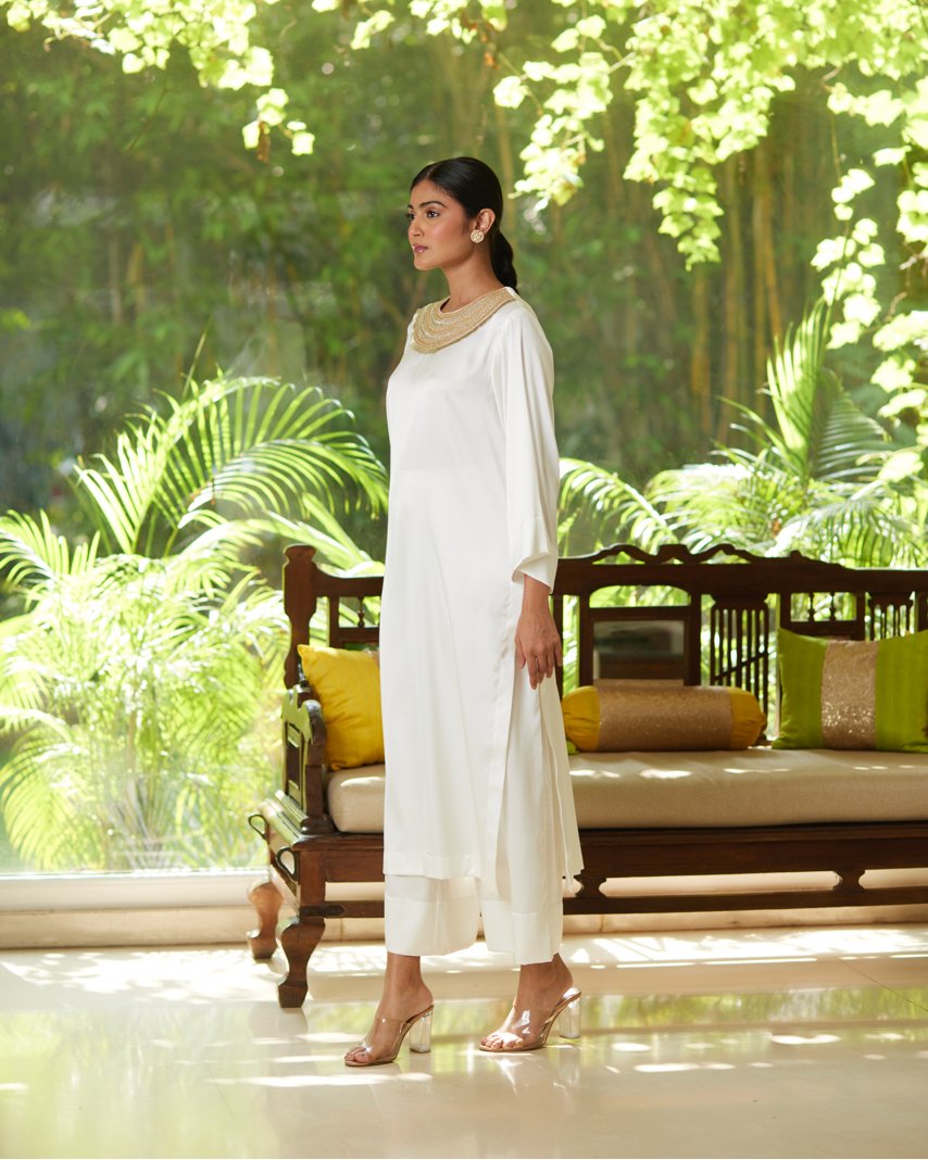 Kurta Set - White/Gold - Mayura Kumar