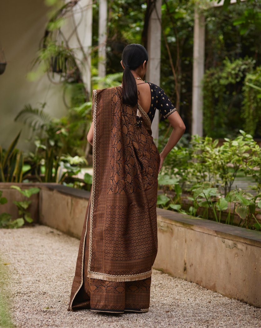 Saree Banarasi - Black/Gold - Mayura Kumar