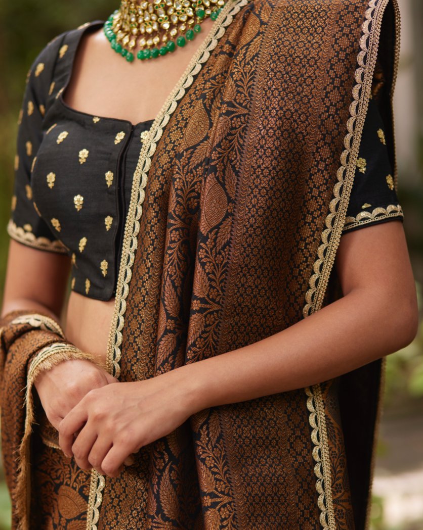 Saree Banarasi - Black/Gold - Mayura Kumar