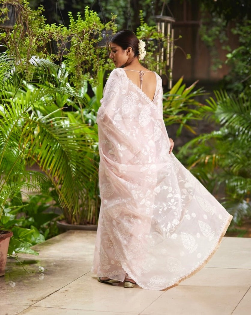 Saree Chikankari - Salmon Pink / Ivory - Mayura Kumar